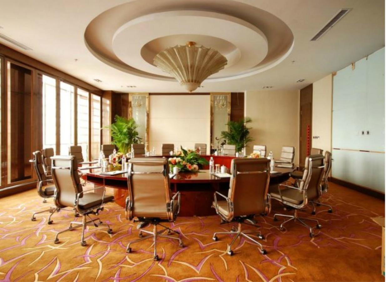 Inzone Garland Hotel Jinan Exteriör bild